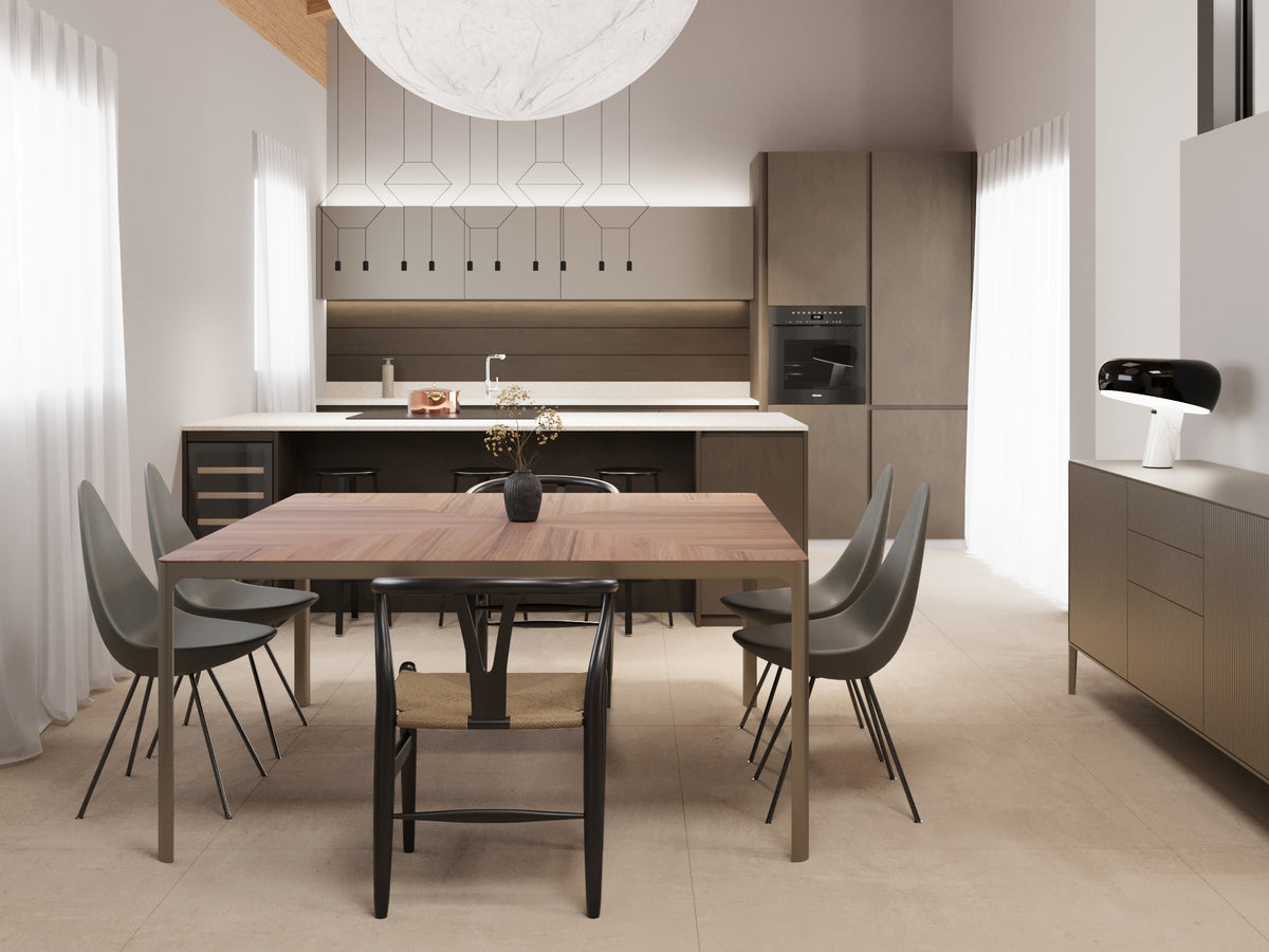 Render di zona pranzo con tavolo contemporaneo e cucina con isola sotto il tetto spiovente in legno