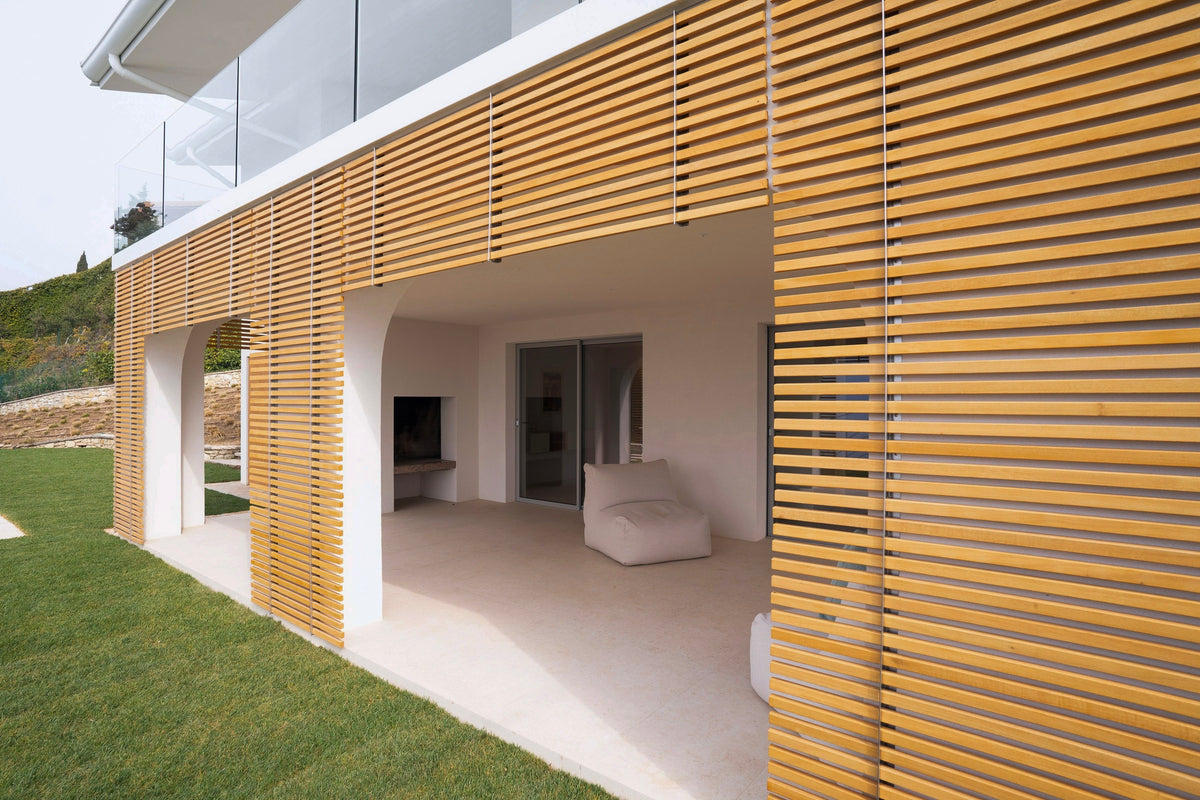 Porticato outdoor con zona relax coperta collegata agli interni del piano terra