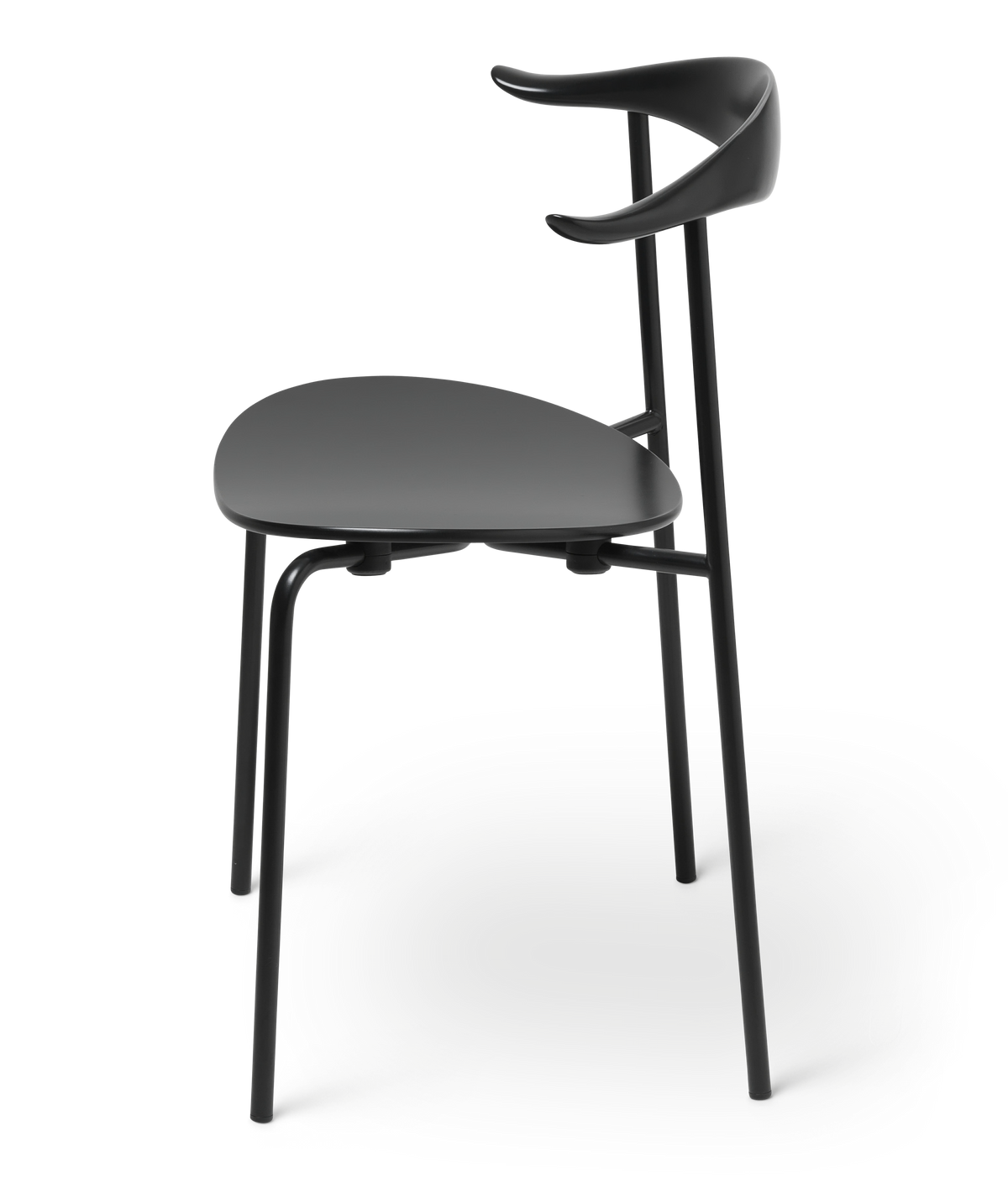 Sedia CH88 Carl Hansen & Søn di design moderno in legno e acciaio nero, stile minimal per arredamento di lusso